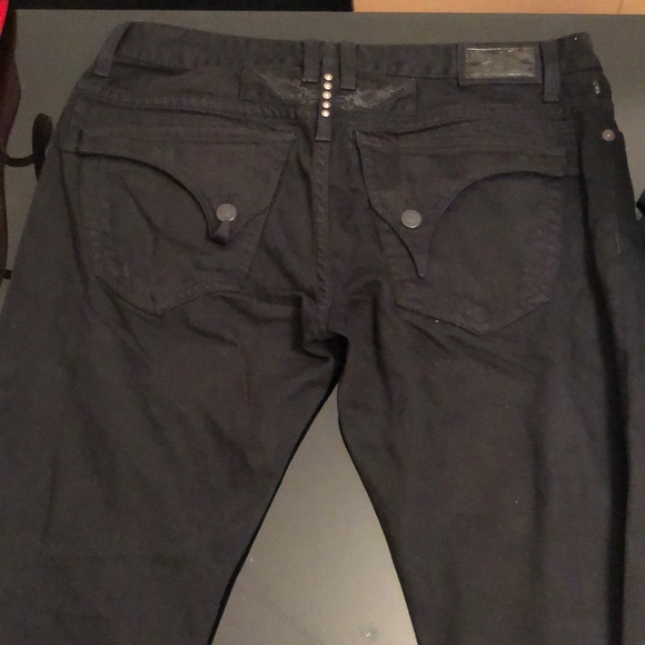 Men’s all black robin jeans - Picture 5 of 5